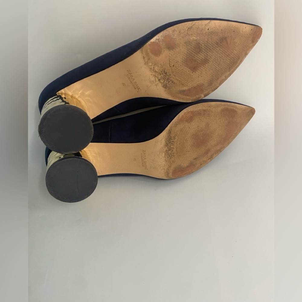 ZARA LAMINATED PUMPS SHOES Block Heel Navy Blue/Gold Heel - Picture 7 of 9